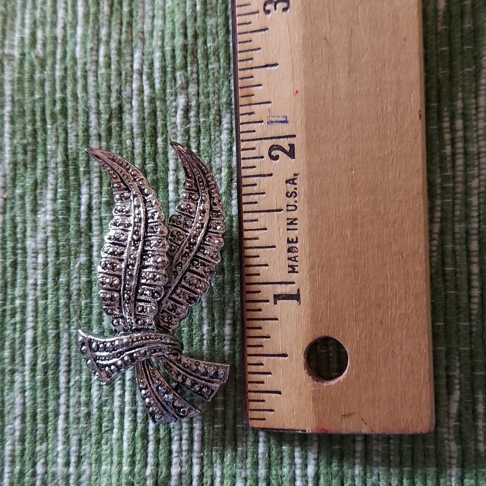 Vintage Gerry pin